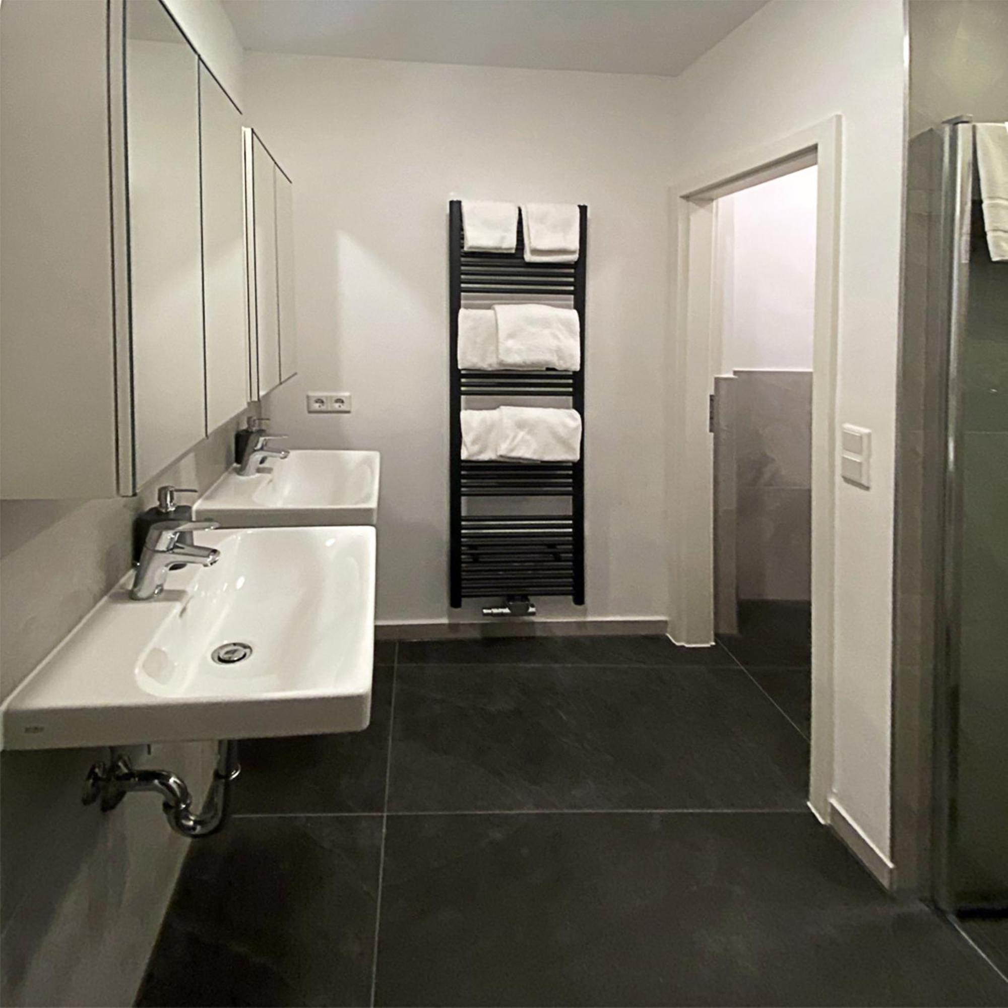 Nurban Apartments Oldtown (Adults Only) Nürnberg Rum bild